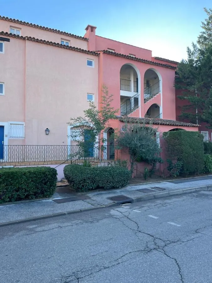 Appartement Comptemporain Vue Mer Grimaud 0*,  França